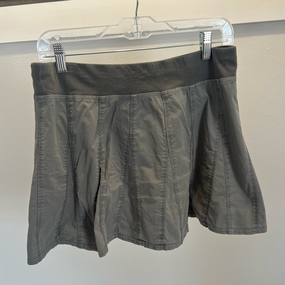XCVI: Lightweight Skirt